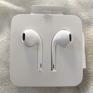 Apple Headphones